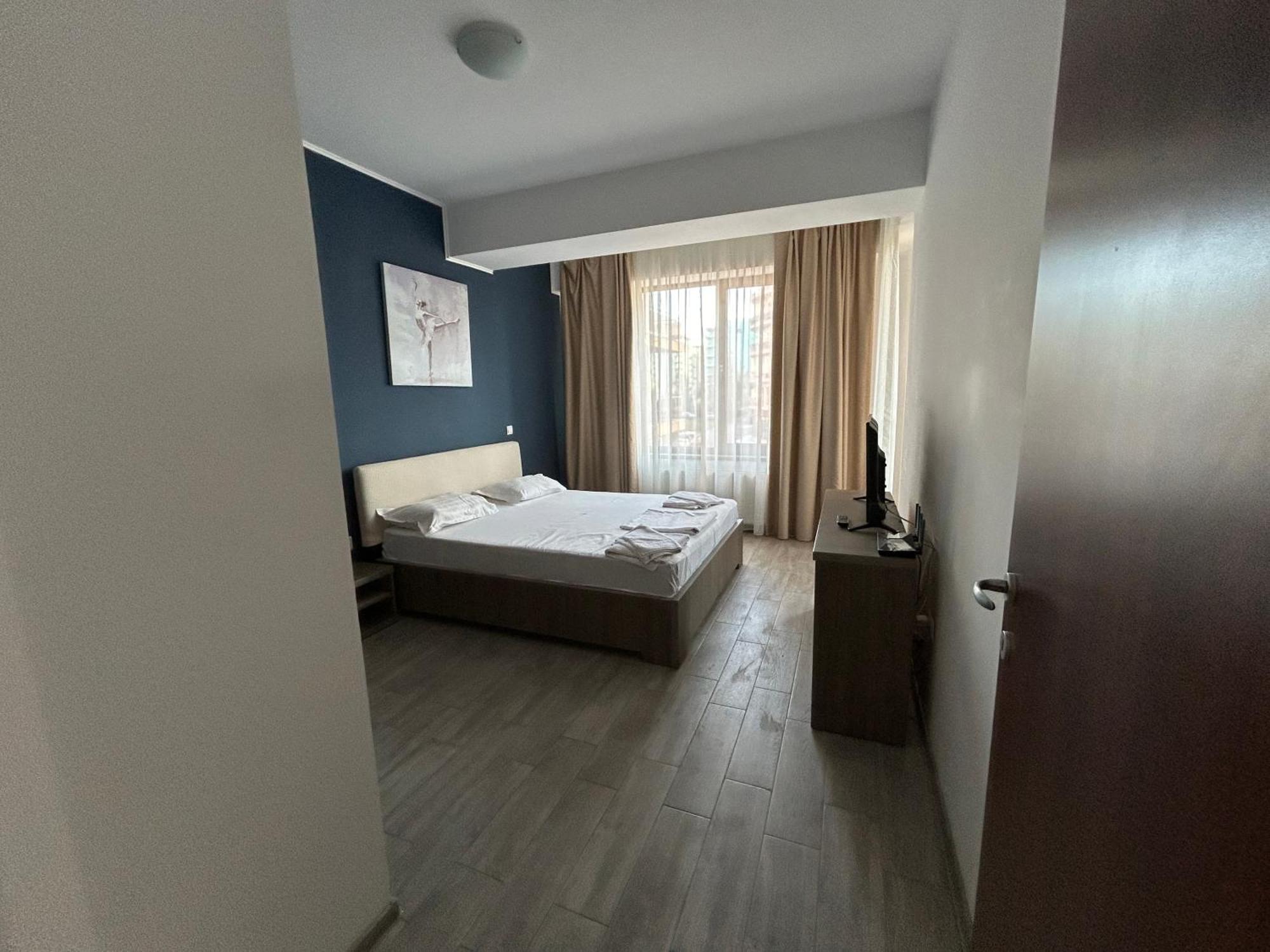 Catalina Summerland Apartaments Mamaia Nord Экстерьер фото
