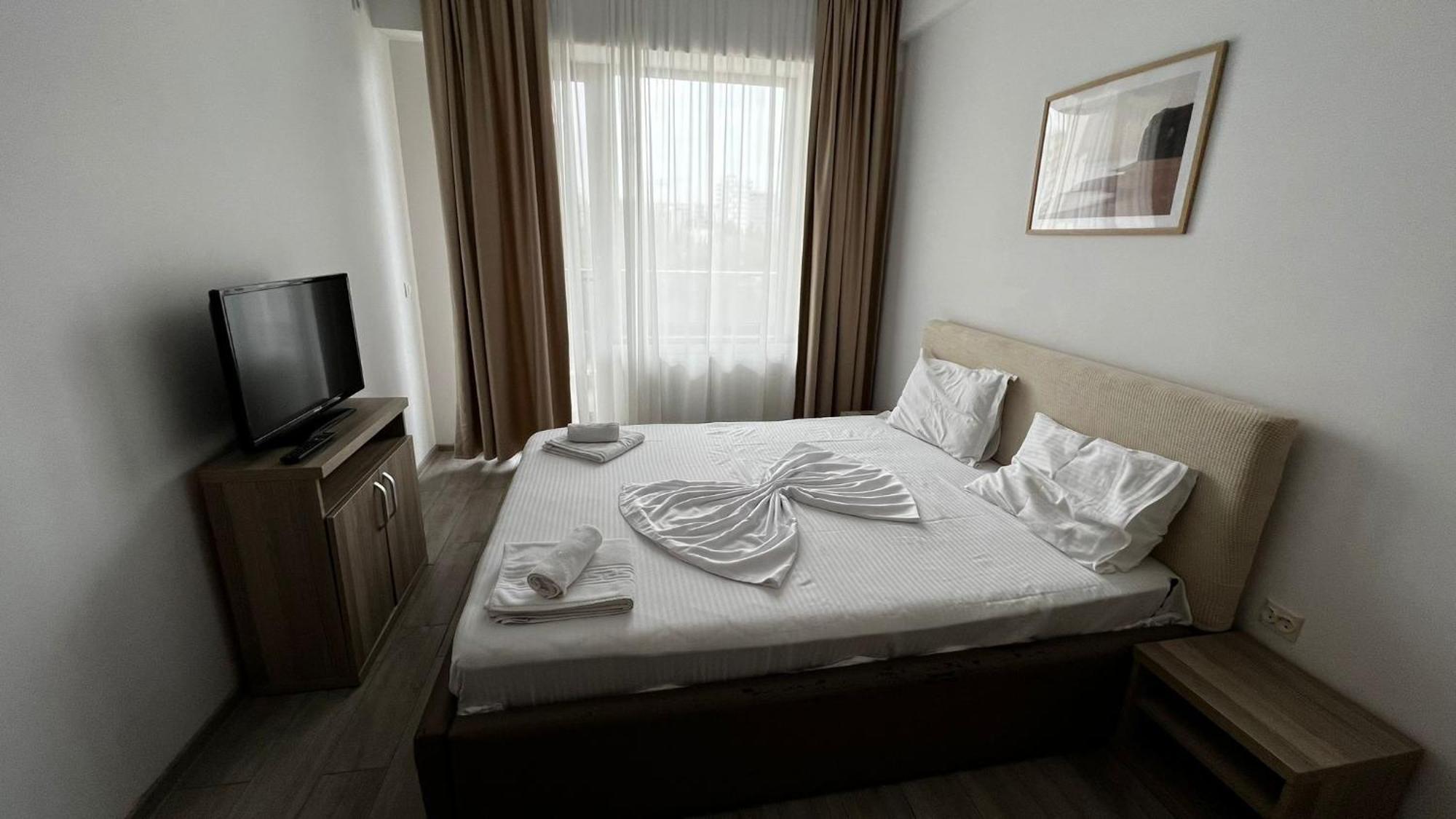 Catalina Summerland Apartaments Mamaia Nord Экстерьер фото