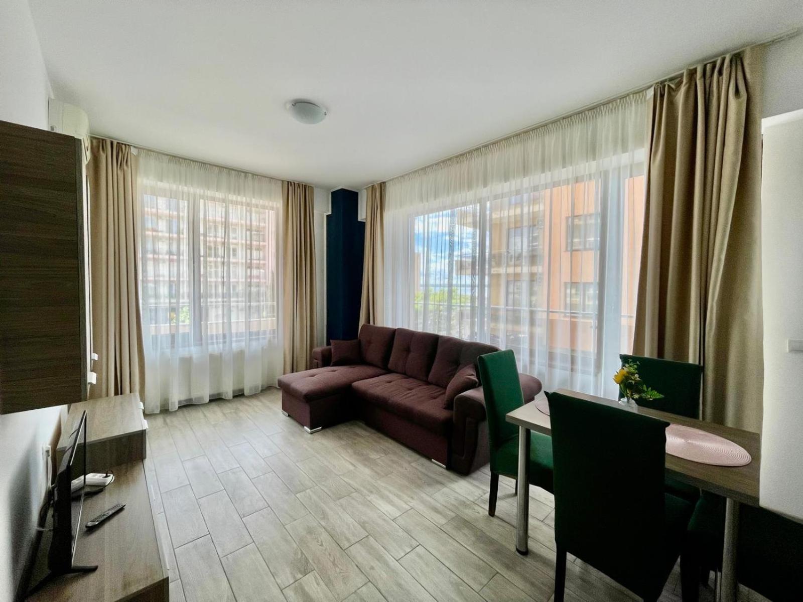 Catalina Summerland Apartaments Mamaia Nord Экстерьер фото