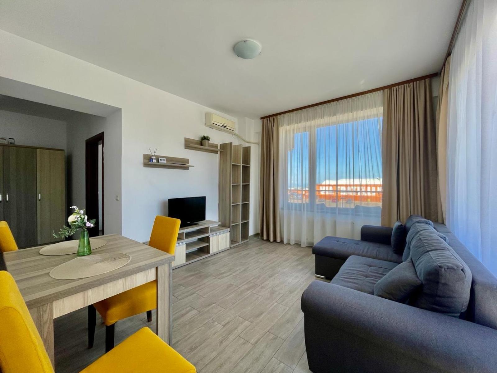 Catalina Summerland Apartaments Mamaia Nord Экстерьер фото