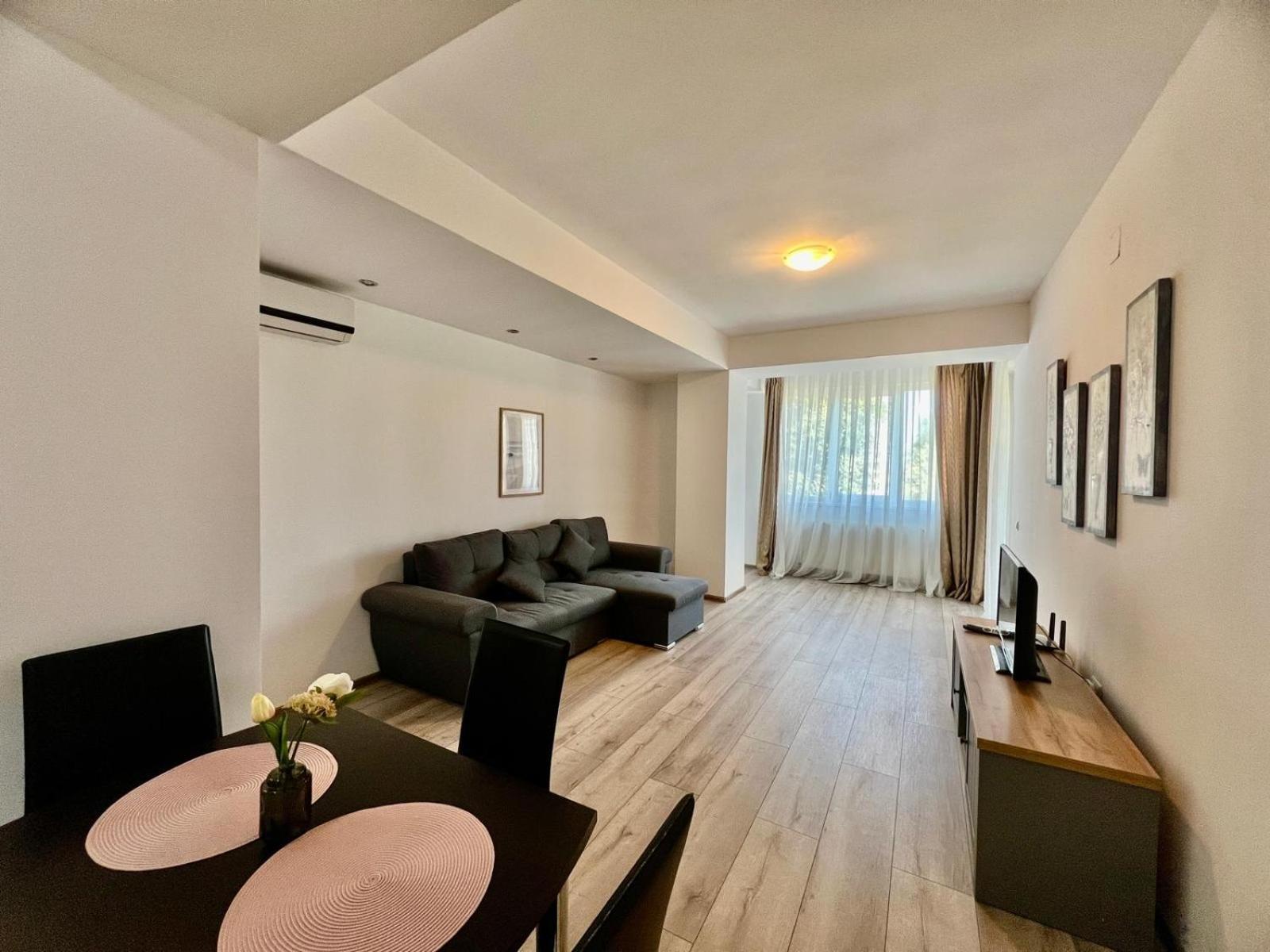 Catalina Summerland Apartaments Mamaia Nord Экстерьер фото