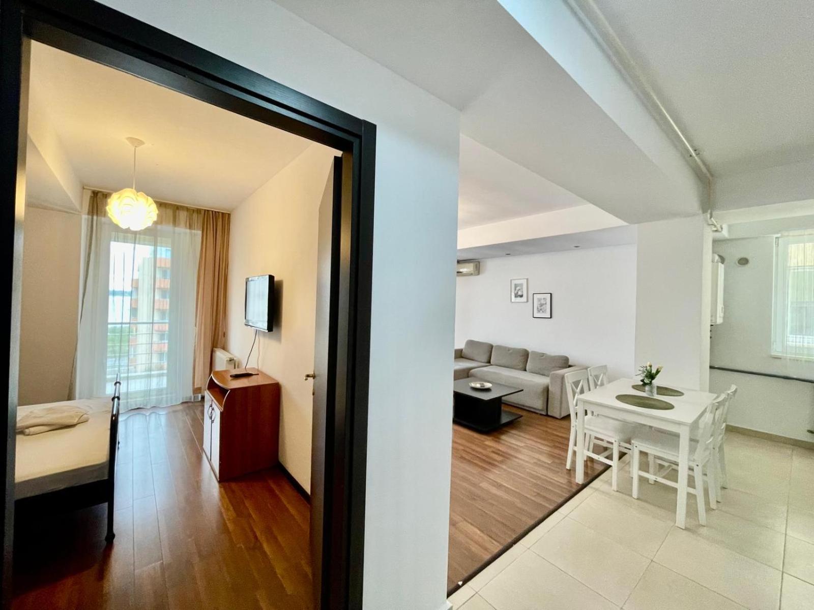 Catalina Summerland Apartaments Mamaia Nord Экстерьер фото