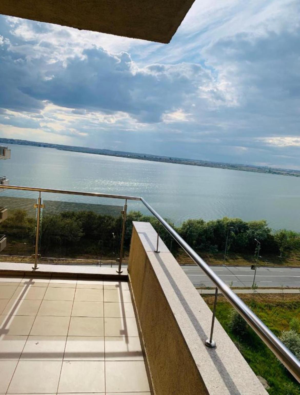 Catalina Summerland Apartaments Mamaia Nord Экстерьер фото